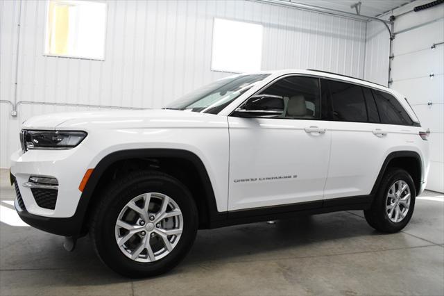 used 2023 Jeep Grand Cherokee car, priced at $37,480