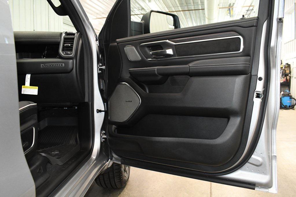 new 2025 Ram 1500 car, priced at $65,216