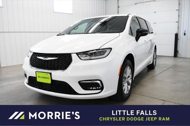new 2025 Chrysler Pacifica car, priced at $44,588