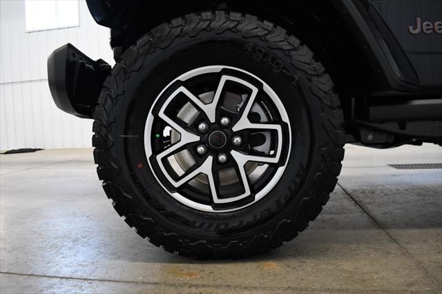 new 2025 Jeep Wrangler car, priced at $59,233