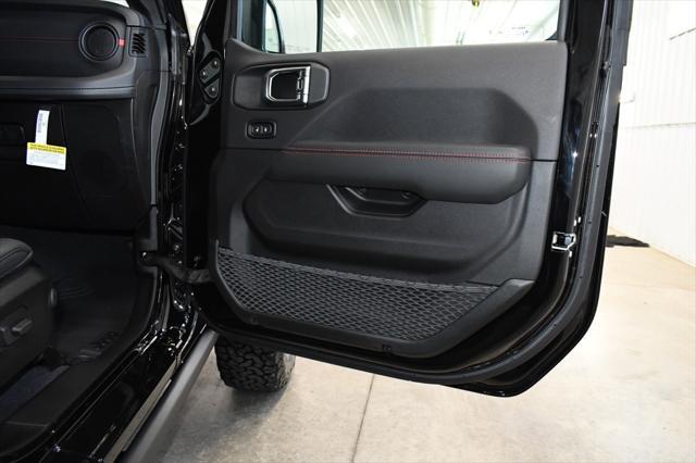 new 2025 Jeep Wrangler car, priced at $59,233