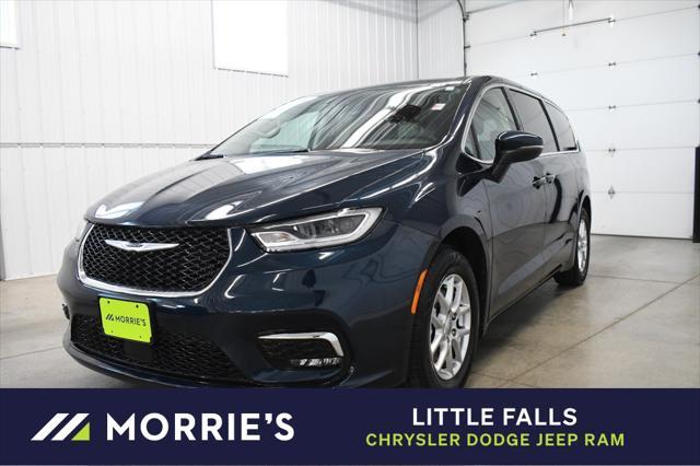 used 2023 Chrysler Pacifica car, priced at $24,380