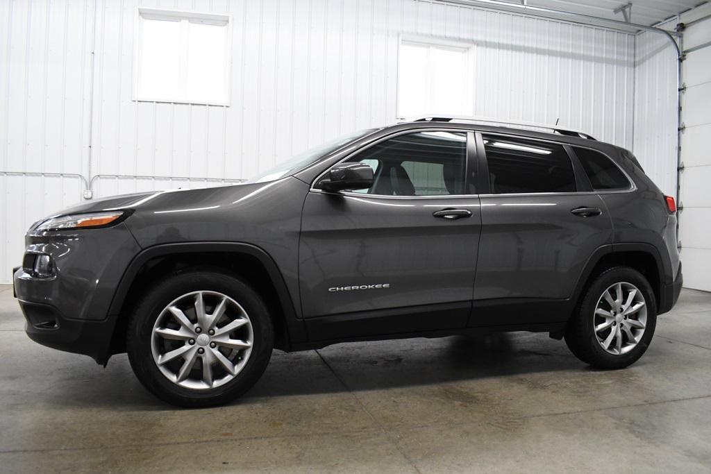 used 2018 Jeep Cherokee car, priced at $14,790