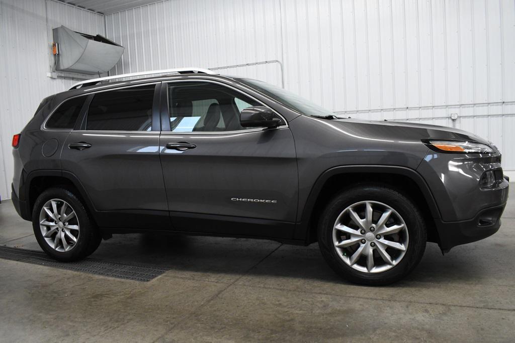 used 2018 Jeep Cherokee car, priced at $14,790