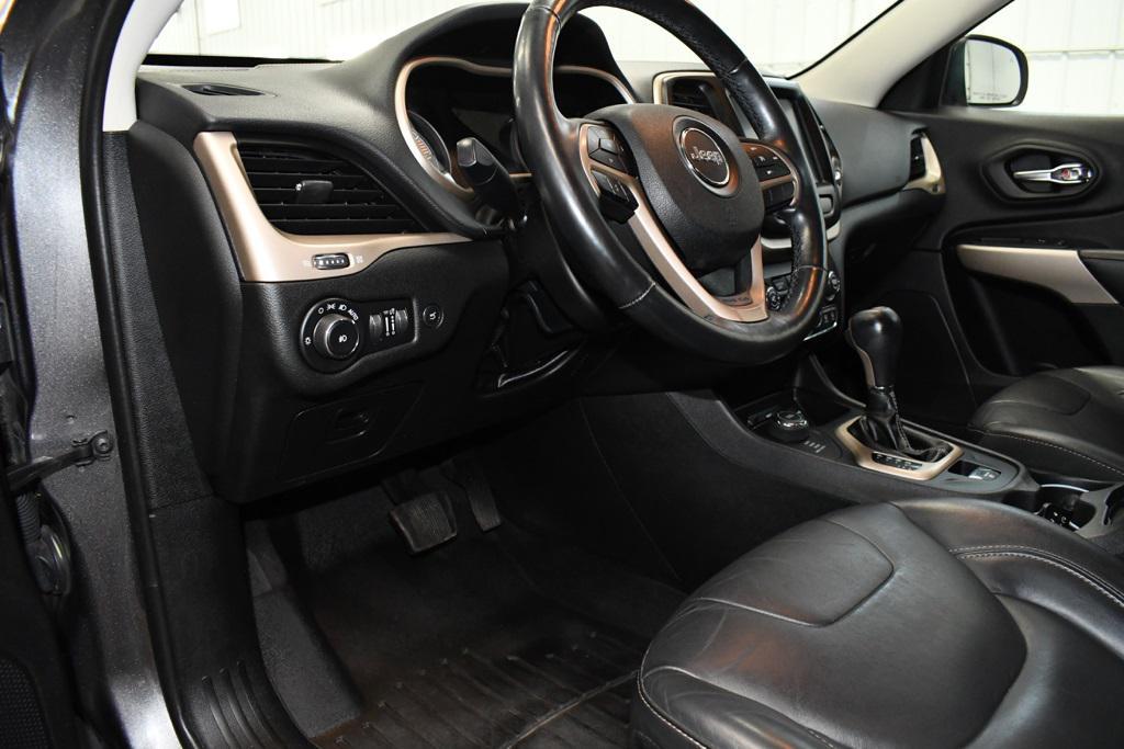 used 2018 Jeep Cherokee car, priced at $14,790