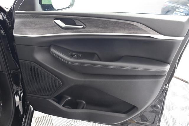 used 2024 Jeep Grand Cherokee L car, priced at $37,880