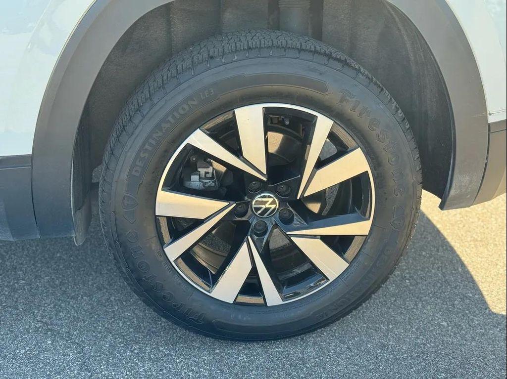 used 2022 Volkswagen Atlas Cross Sport car, priced at $22,950