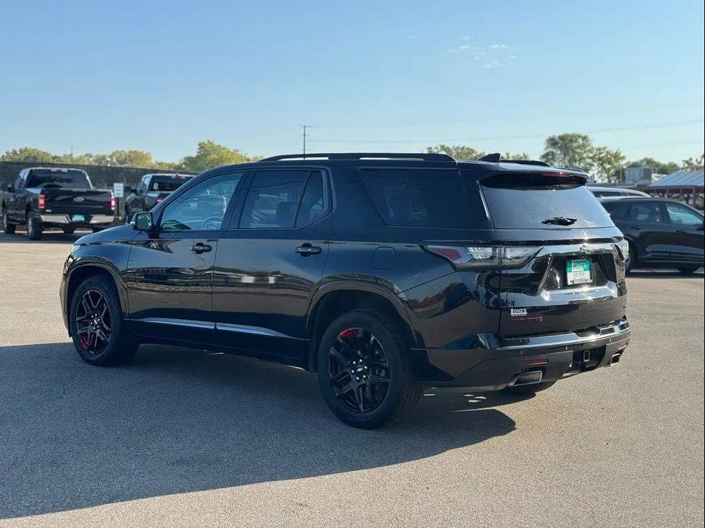 used 2020 Chevrolet Traverse car, priced at $25,300