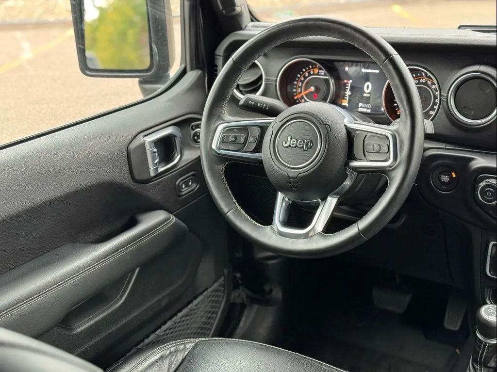 used 2019 Jeep Wrangler Unlimited car, priced at $31,900