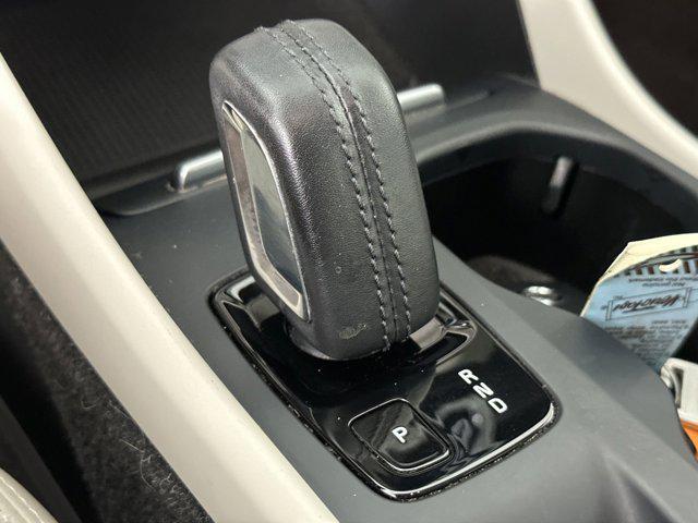 used 2021 Volvo XC40 car, priced at $16,898
