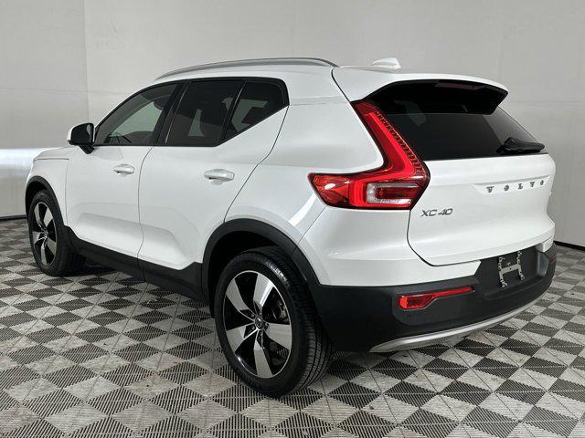 used 2021 Volvo XC40 car, priced at $16,898