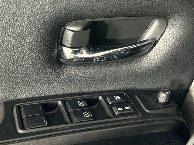 used 2024 Nissan Titan car, priced at $40,298