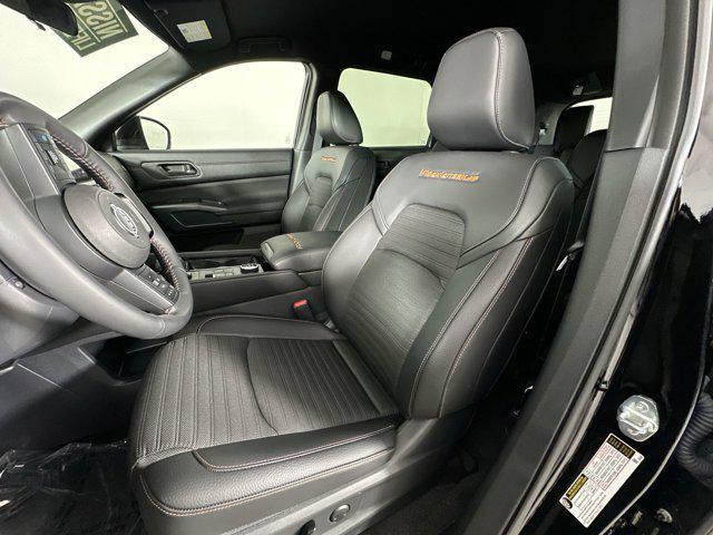 new 2025 Nissan Pathfinder car, priced at $44,000