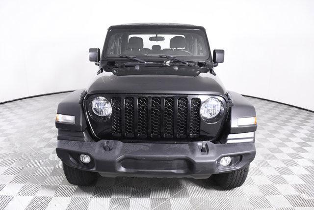 used 2021 Jeep Gladiator car, priced at $30,894