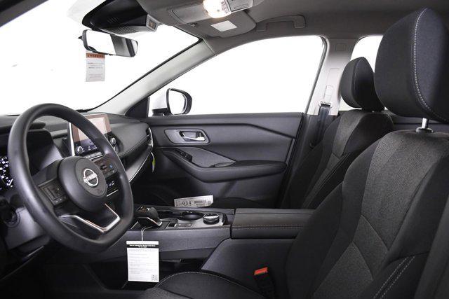 new 2024 Nissan Rogue car, priced at $31,401