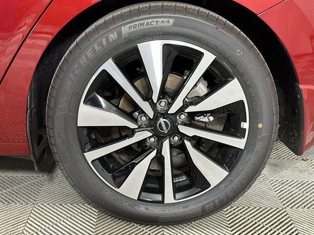new 2025 Nissan Sentra car, priced at $26,756