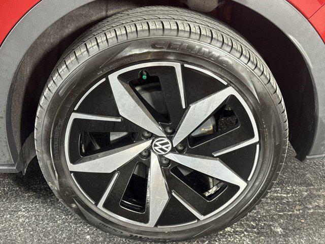 used 2023 Volkswagen ID.4 car, priced at $17,998
