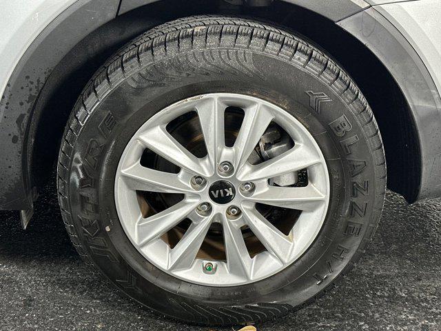 used 2019 Kia Sorento car, priced at $11,497