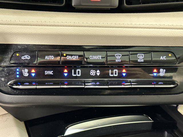 used 2022 Buick Envision car, priced at $23,498