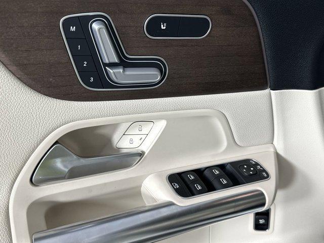 used 2022 Mercedes-Benz GLA 250 car, priced at $25,998
