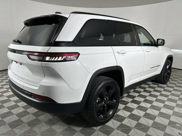 used 2023 Jeep Grand Cherokee car, priced at $23,998