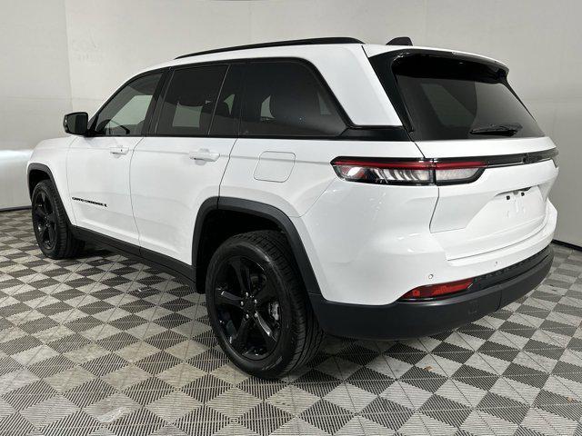 used 2023 Jeep Grand Cherokee car, priced at $23,998