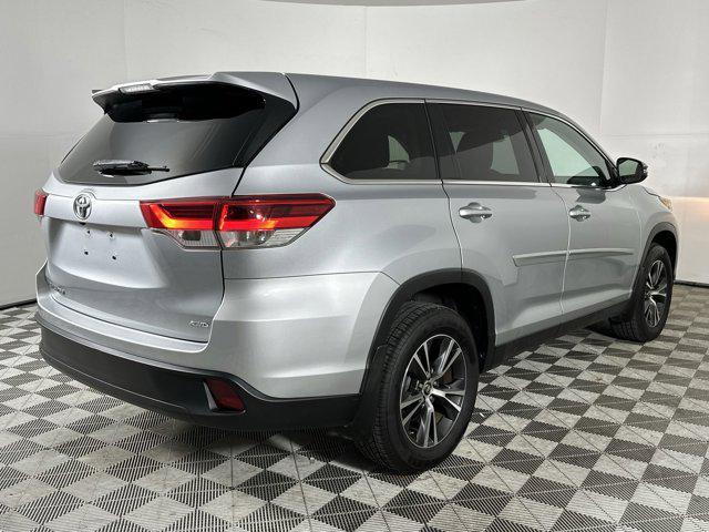 used 2019 Toyota Highlander car, priced at $20,998