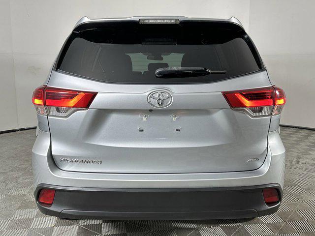 used 2019 Toyota Highlander car, priced at $20,998
