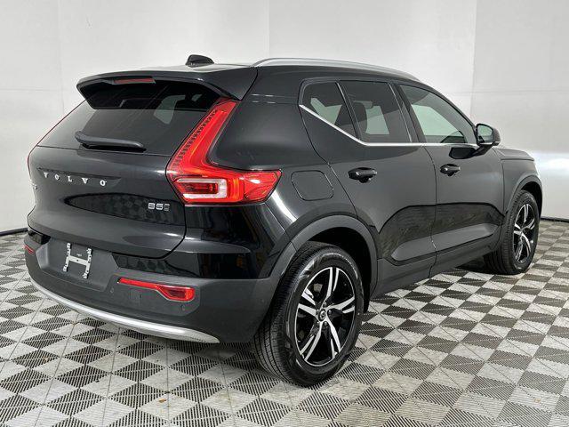 used 2025 Volvo XC40 car, priced at $33,698