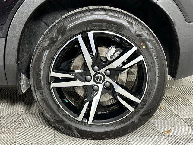 used 2025 Volvo XC40 car, priced at $33,698