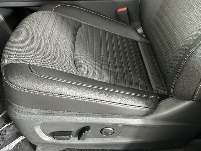new 2025 Nissan Pathfinder car, priced at $44,000