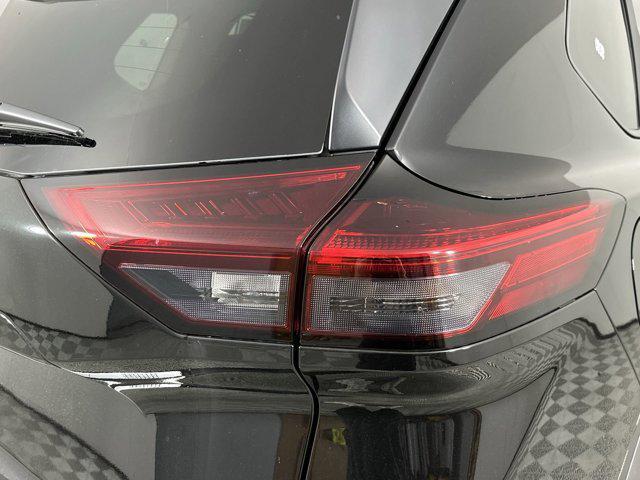 new 2025 Nissan Rogue car, priced at $30,685