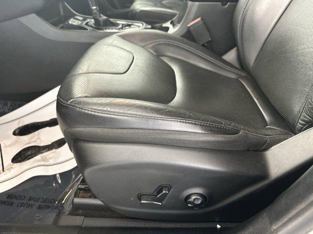 used 2021 Jeep Cherokee car, priced at $15,798