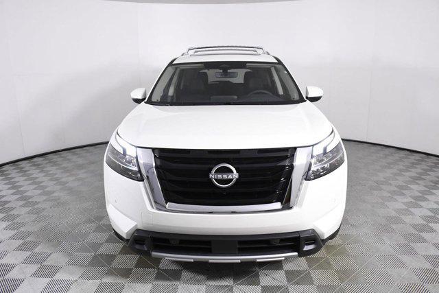 new 2024 Nissan Pathfinder car, priced at $37,121