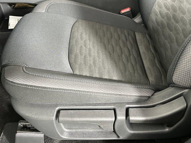 new 2025 Nissan Pathfinder car, priced at $36,221