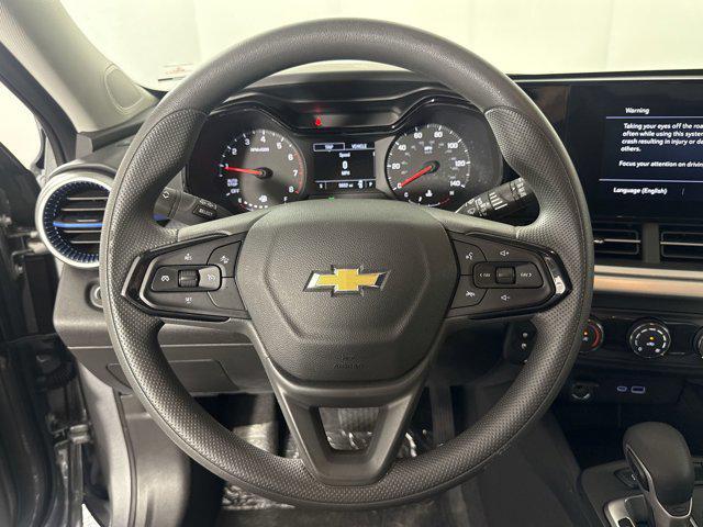used 2025 Chevrolet Trax car, priced at $18,998