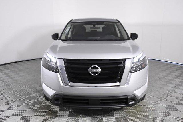 new 2025 Nissan Pathfinder car, priced at $35,285