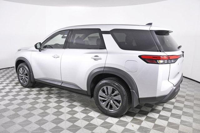 new 2025 Nissan Pathfinder car, priced at $35,285