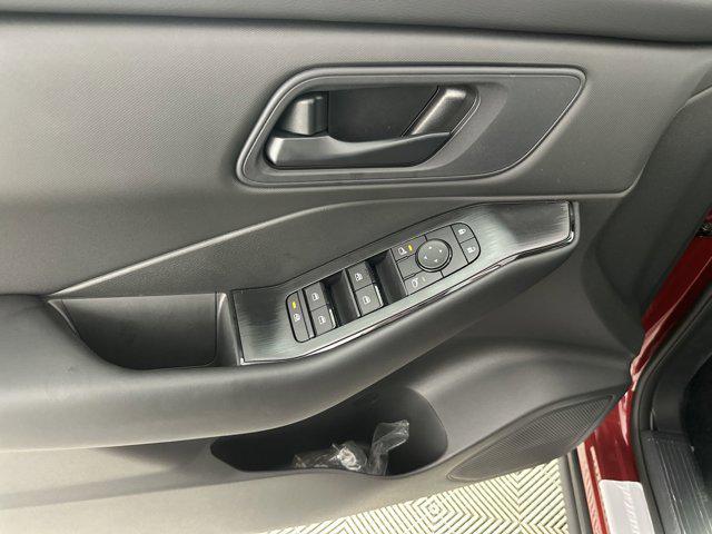 new 2025 Nissan Rogue car, priced at $29,982