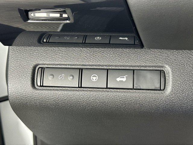 new 2025 Nissan Pathfinder car, priced at $40,292