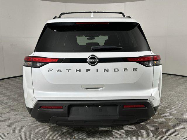 new 2025 Nissan Pathfinder car, priced at $40,292