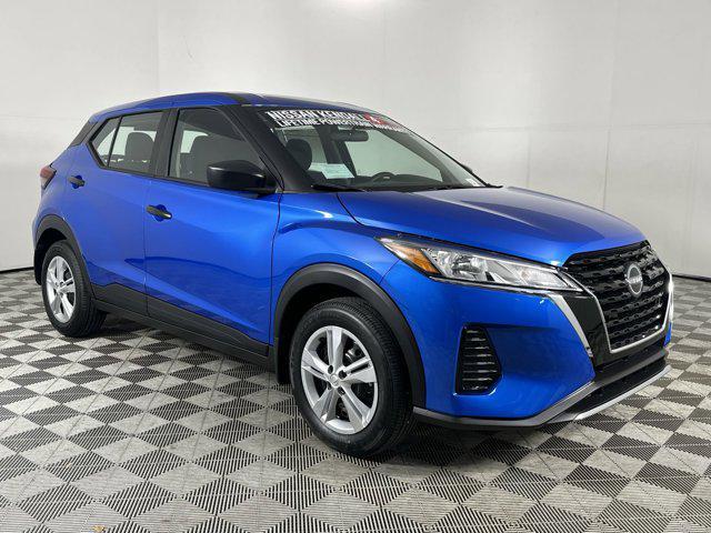 new 2025 Nissan Kicks car, priced at $21,657