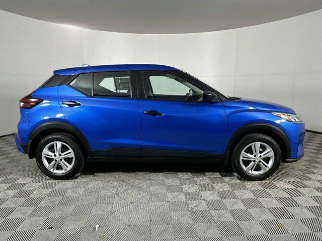 new 2025 Nissan Kicks car, priced at $21,657