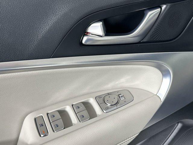 used 2025 Genesis G70 car, priced at $37,498