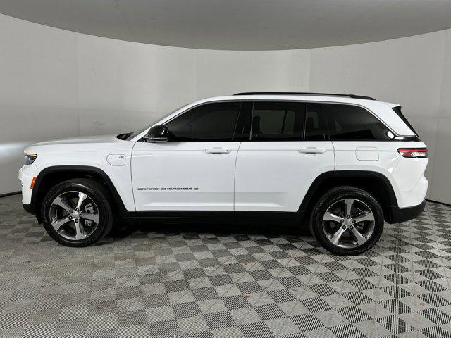used 2022 Jeep Grand Cherokee 4xe car, priced at $27,498
