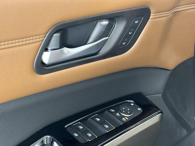 new 2025 Nissan Pathfinder car, priced at $48,868