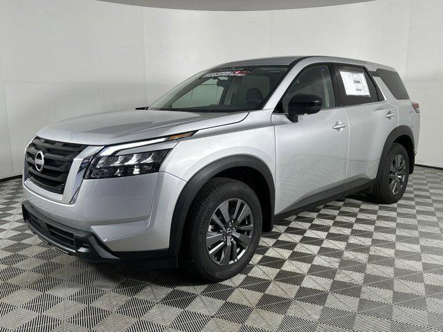 new 2024 Nissan Pathfinder car, priced at $27,999