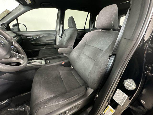 used 2022 Honda Pilot car, priced at $23,998