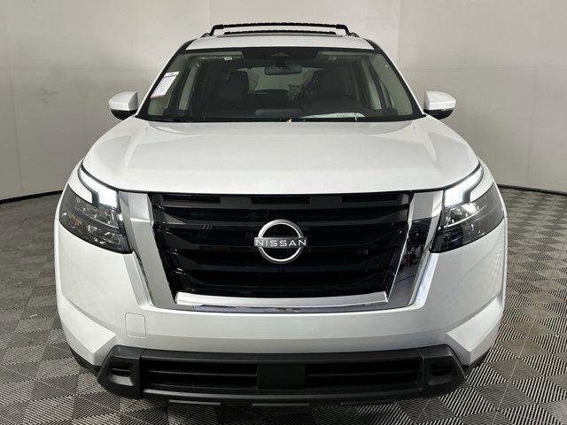 new 2025 Nissan Pathfinder car, priced at $41,606