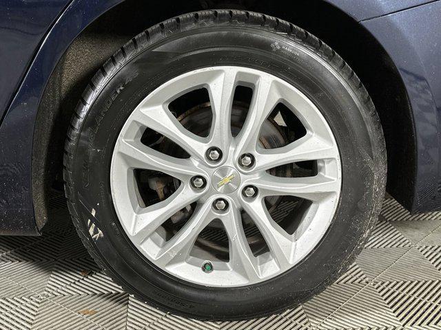 used 2016 Chevrolet Malibu car, priced at $9,998